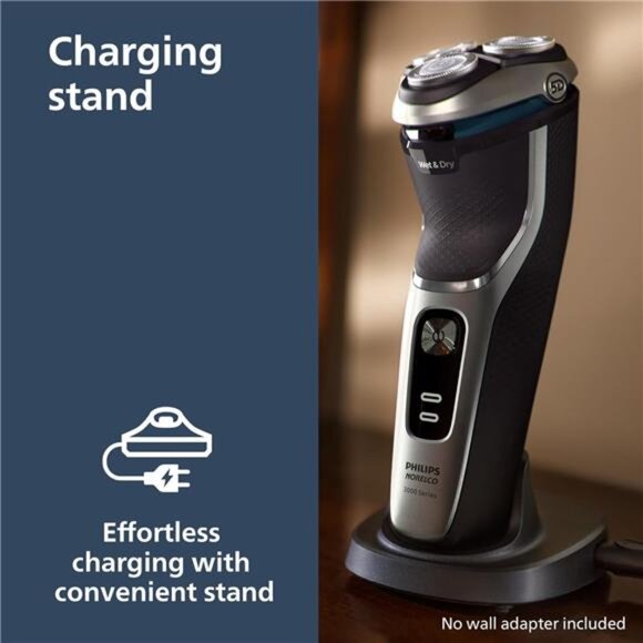 Shaver 3900 Series, Wet and Dry Electric Shaver, P-Cap, Travel Pouch, Charging - Picture 3 of 7